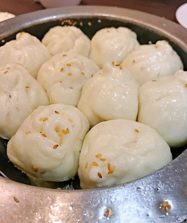 taiwan-scene-xiao-long-bao-soup-dumplings-gao-ji-6