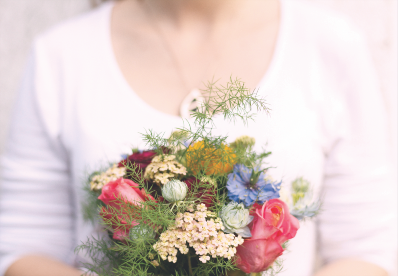 sending-flowers-culture-sending-birthday-flowers