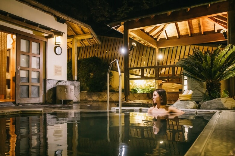 Hotel Royal Chihpen's hot spring pool