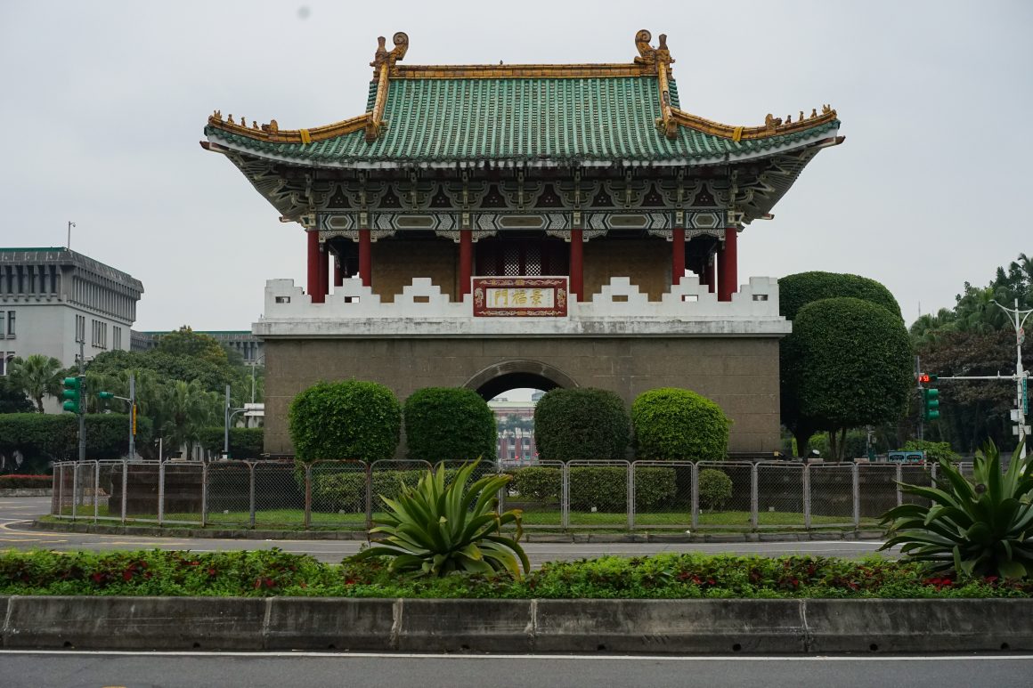 The East Gate of the Taipei City Wall was rebuilt in 1998.

