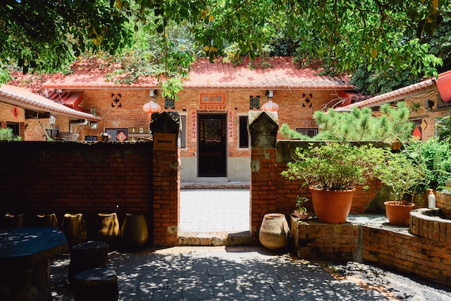 A traditional three-sided courtyard house in Luzhunan.
