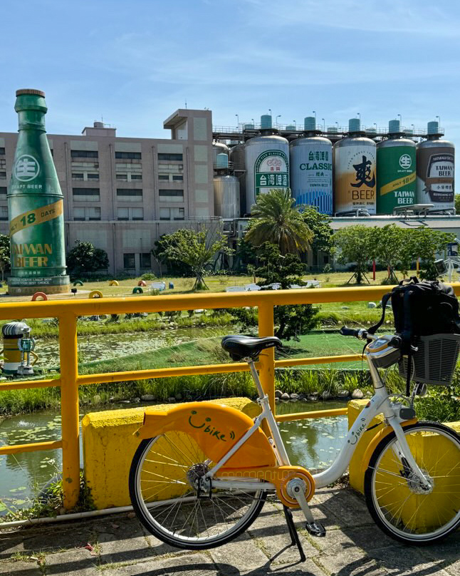 He did not focus on including tourist sights in his route so a Taiwan Beer brewery along the way was a nice surprise.